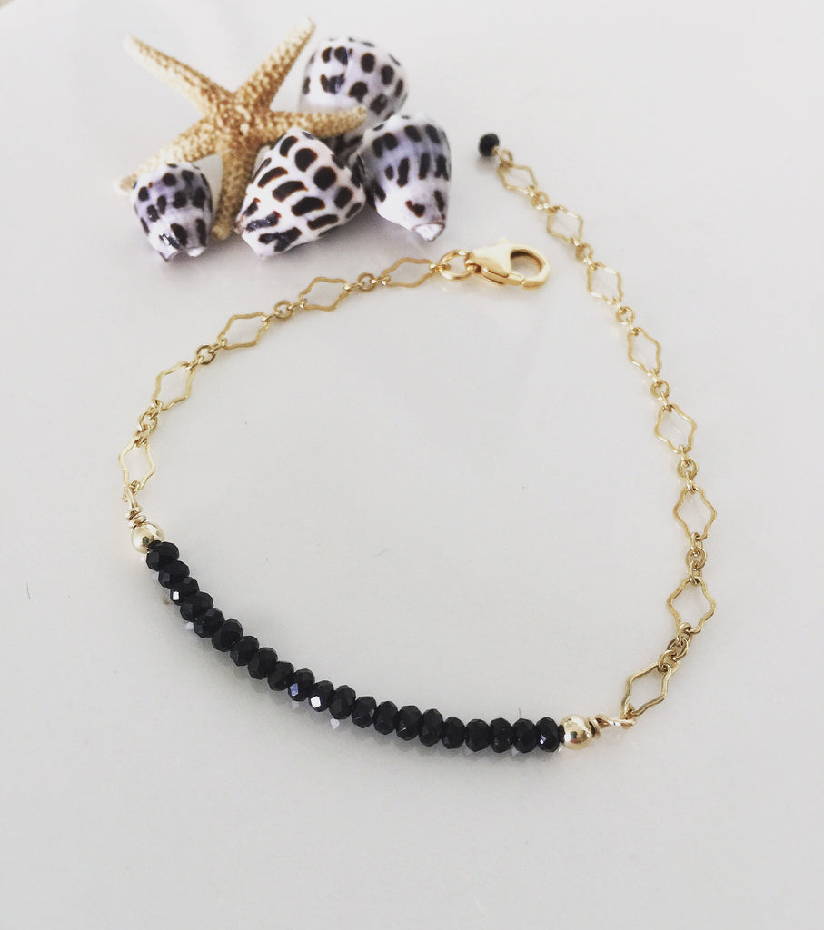 đź–¤ Dainty Stone Braceletđź–¤