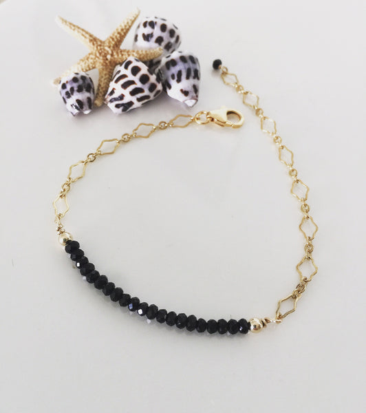 🖤 Dainty Stone Bracelet🖤